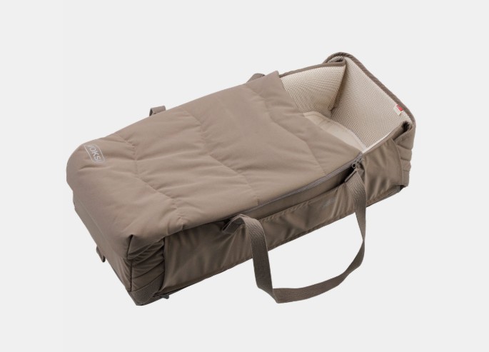 voksi-carry-me-kandekott-wallnut