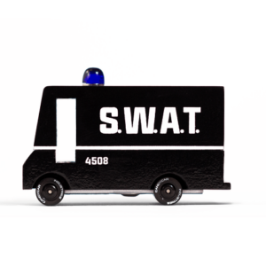 Candylab-puidust-manguauto-SWAT-Van