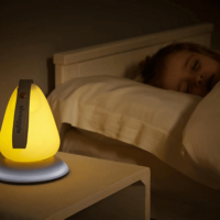 Shnuggle-Moonlight-oolamp2