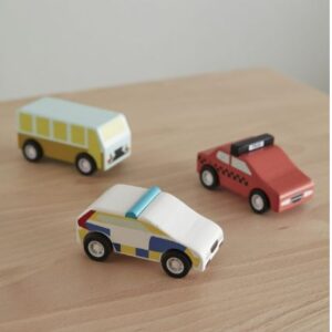 kids-concept-manguautod-buss-politseiauto-takso-bull-back-cars