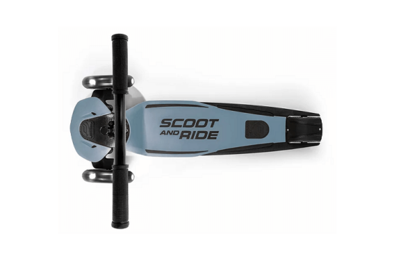 scoot-and-ride-5-led-highwaykick-steel-1
