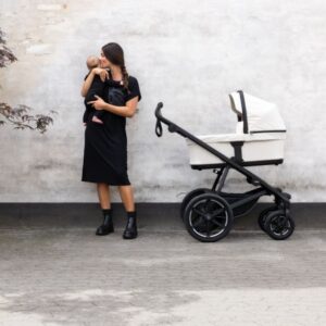 thule-urban-glide-3-4-wheel-with-bassinet