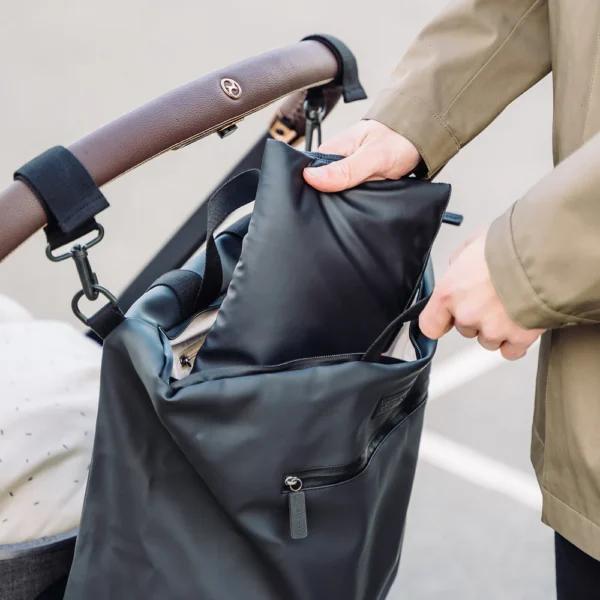 Changing-backpack-Black-9-LS