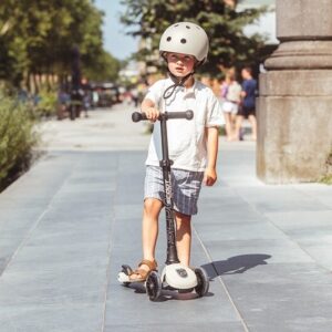 Scoot-and-Ride-tõukeratas-Highwaykick3-LED-ash
