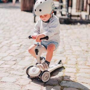 Scoot-and-Ride-väikelaste-jalgrattakiiver-ash1