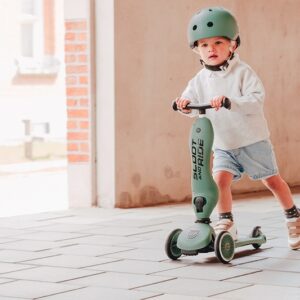 Scoot-and-Ride-väikelaste-jalgrattakiiver-forest1