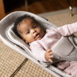 uppababy-lamamistool-mira-charlie-beige-bouncer-1