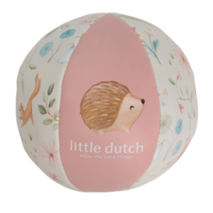 Little-Dutch-pehme-pall-Fairy-Garden