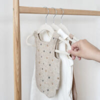 3-Sprouts-laste-riidepuud-15tk-Beige1
