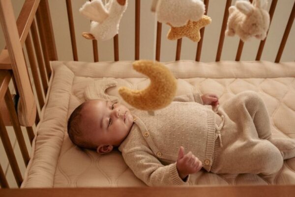 wooden-music-mobile-newborn-naturals-ld8400-