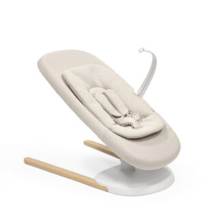 StokkeYoga_Bouncer_LightSand_Low_Inlay_ToyHanger