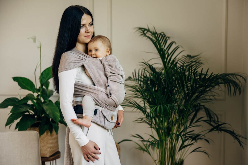LennyLamb-LennyHybrid-kandekott-Little-Herringbone-Almond.jpg