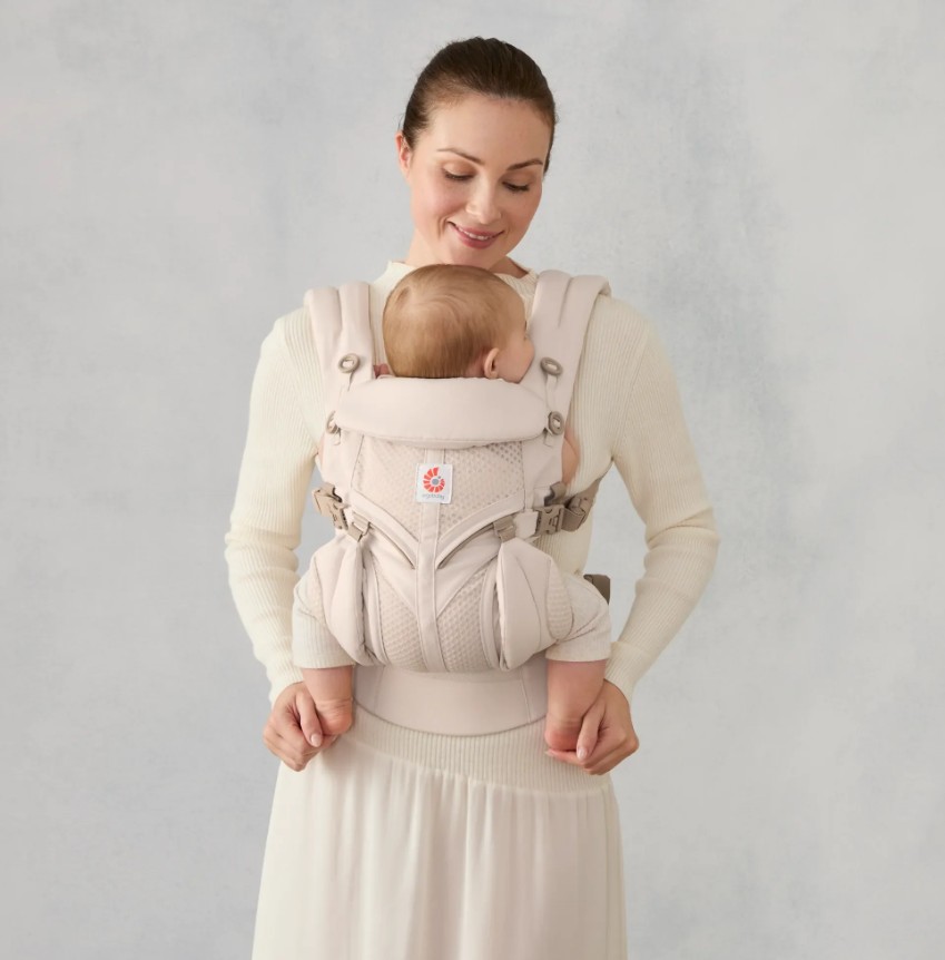 ergobaby-omni-classic-mesh-natural-beige-carrier-1