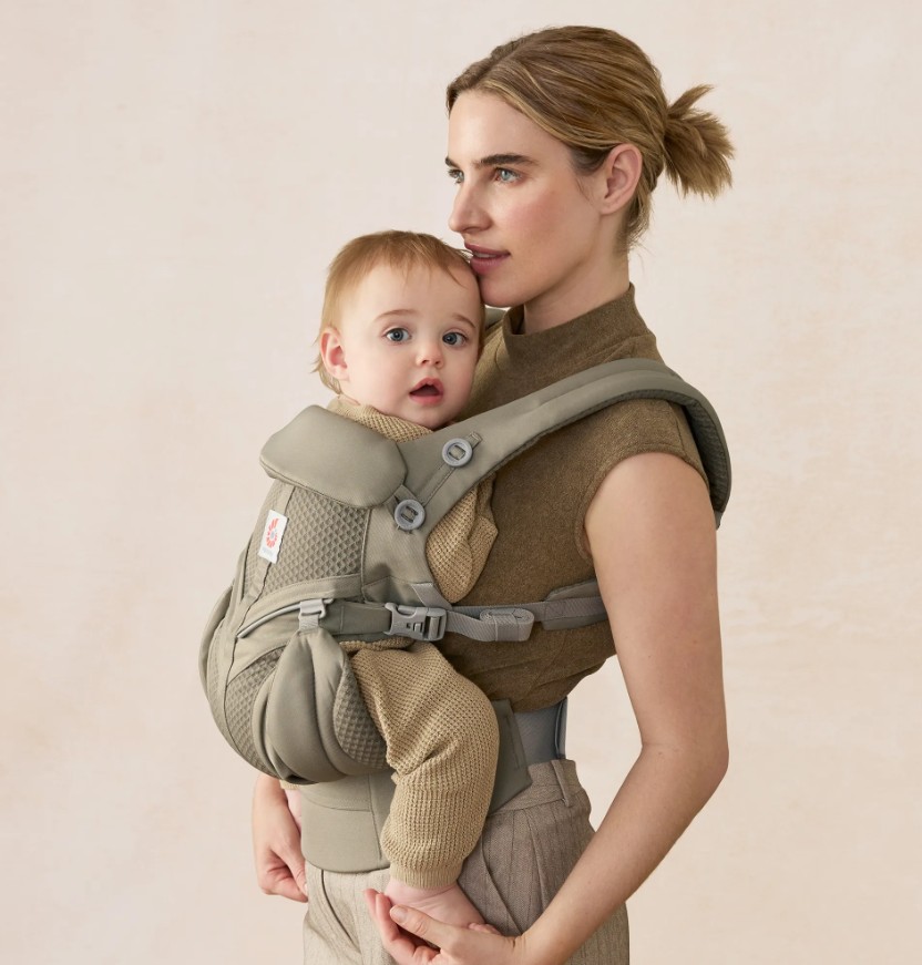 ergobaby-omni-classic-mesh-soft-olive-carrier