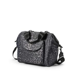 changing-bags-elodie-details-le-leopard